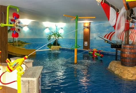 Neuman Aqua | The Legoland Windsor Resort