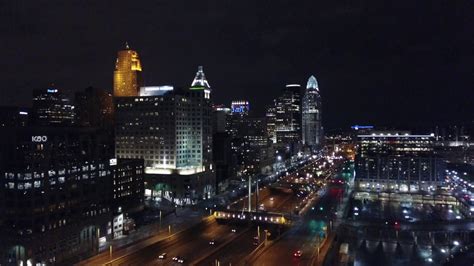 Cincinnati at night - YouTube