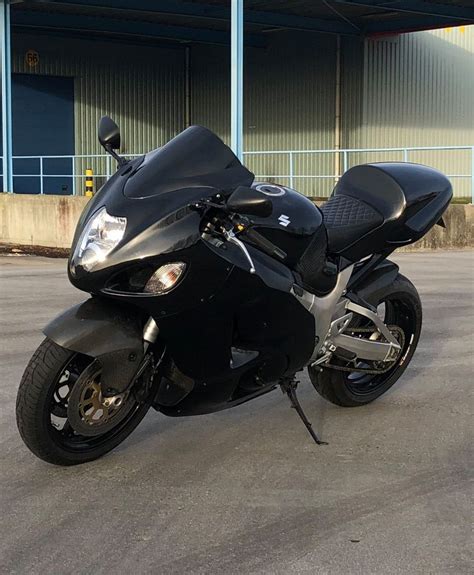 Suzuki Hayabusa Black edition | Motor-Forum