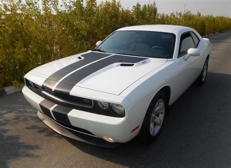 2015 white challenger with black stripes - Google Search | Dodge ...