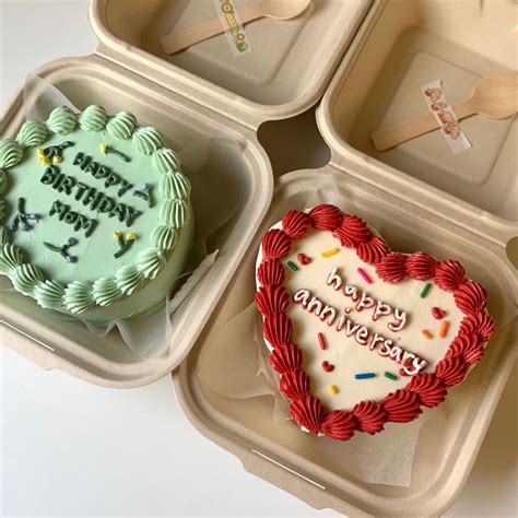 Korean Lunch Box Cake - AriaATR.com