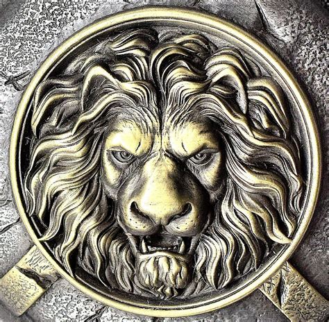 Spartan shield with lion head wall decor Lion on greek shield | Etsy