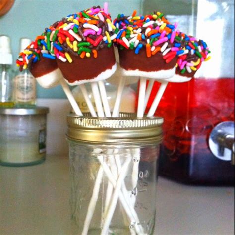 Chocolate dipped sprinkle marshmallows ON A STICK :D inspired by showmecute | Chocolate dipped ...