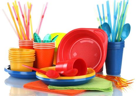 Finding a Reliable Plastic Product Manufacturing Company | Disposable tableware, Party tableware ...