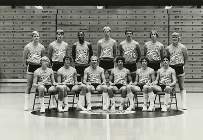 "1981-1982 Fort Hays State Basketball Team Photo" by Fort Hays State University Athletics