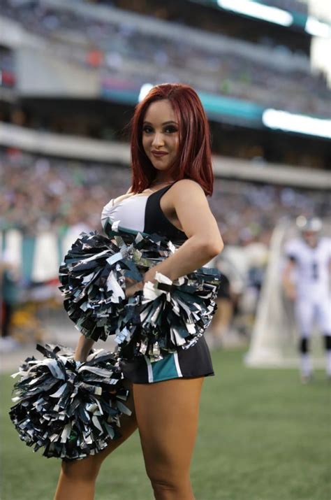 Philadelphia Eagles Cheerleaders | Hottest nfl cheerleaders ...