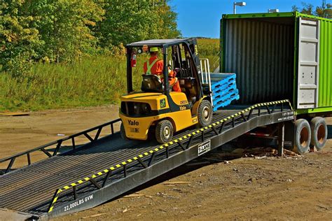 Forklift, Truck & Steel Loading Ramps | Portable Loading Dock