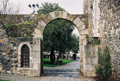 Porta de Evora - Arco romano de Beja - 2020 All You Need to Know BEFORE You Go (with Photos ...