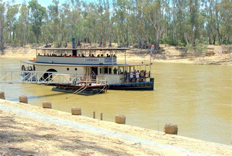 Paddle Steamer on the Mississippi Stock Photo - Image of ride, sunny ...