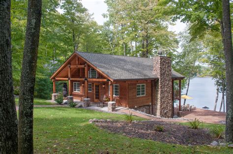 A Transformed Family Lake Cabin in Wisconsin