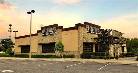 LongHorn Steakhouse in Lakeland, FL