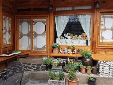 16 Best Hanok Stays in Seoul