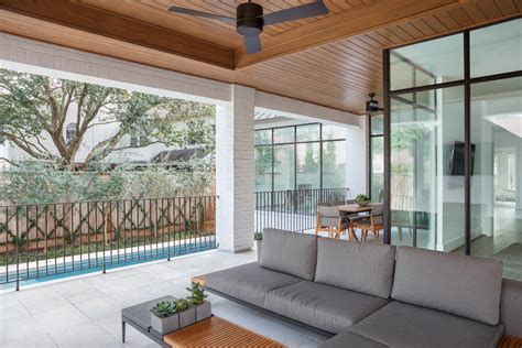 15 Fantastic Mid-Century Modern Porch Designs You'll Adore