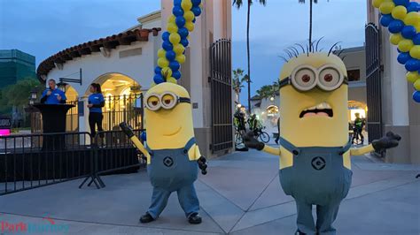 Inaugural Universal Running Minions 5k at Universal Studios Hollywood ...