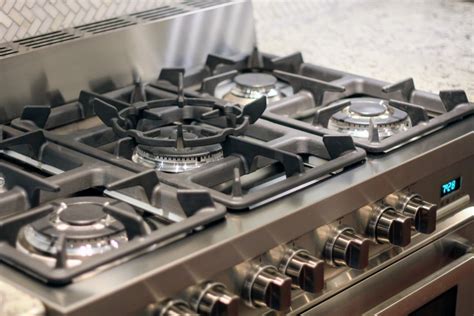 How To Clean Stove Top | Stove Cleaning | Cleanipedia AU