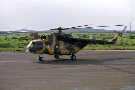 File:Eritrean Air Force Mil Mi-171 UR-SDV-1.jpg - Wikimedia Commons