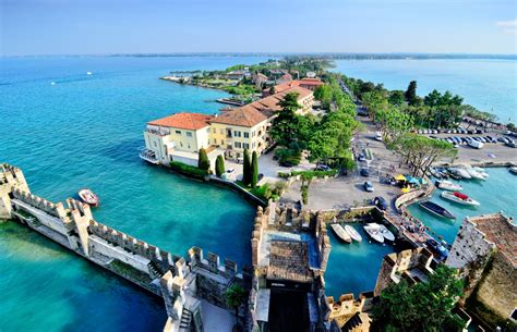 Sirmione, el pueblo con más encanto del Lago di Garda | Traveler