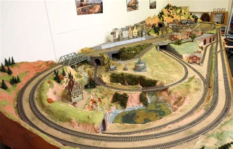 HO Scale Model Railroad Layouts - James Model Trains