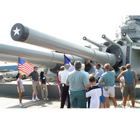 BB-62 Images – Battleship New Jersey