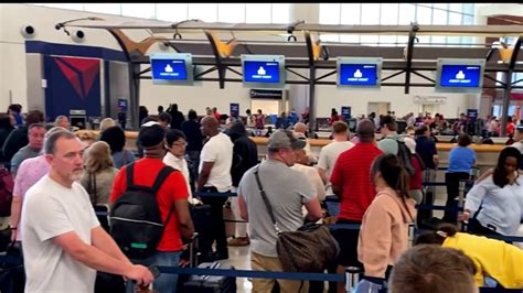 Delta Offers $10,000 For Passengers to Leave Overbooked Flight – NBC 7 ...