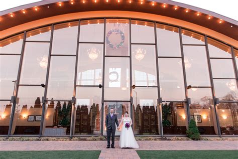 Sarah & Kevin | A Beautiful Ballroom Wedding at La Fontaine Bleue | Britney Clause Photography