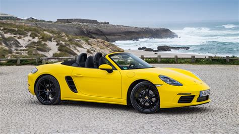 Fonds d'ecran 3840x2160 Porsche 2016 718 Boxster Jaune Cabriolet Voitures télécharger photo