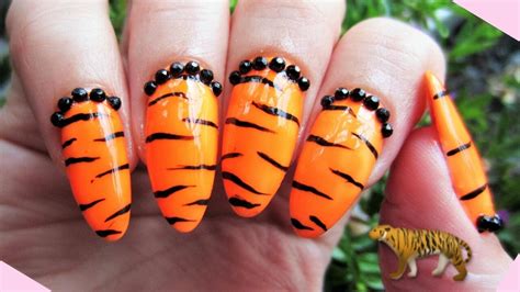 Tiger print nail art tutorial!🐅 💅🏻 - YouTube