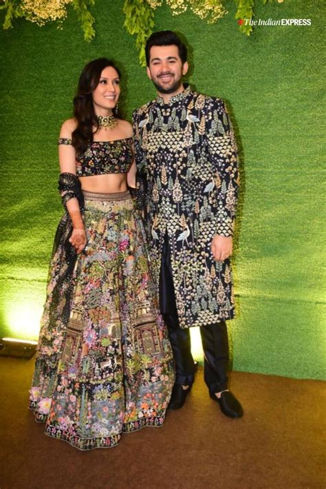 Sunny Deol gets dressed as Gadar’s Tara Singh for son Karan’s sangeet ...