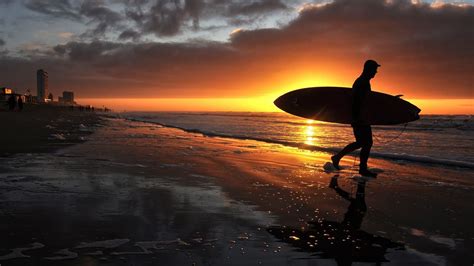 Pin by Ine Braat on SUNSET | Sunset surf, Surfing photography, Surfing