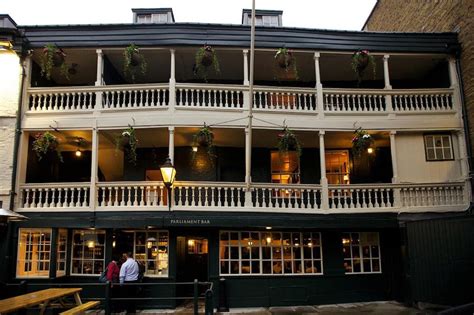 The George Inn review: Historic London pub frequented by Charles ...