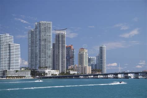 Bayside, Miami Skyline stock photo. Image of building - 13850620