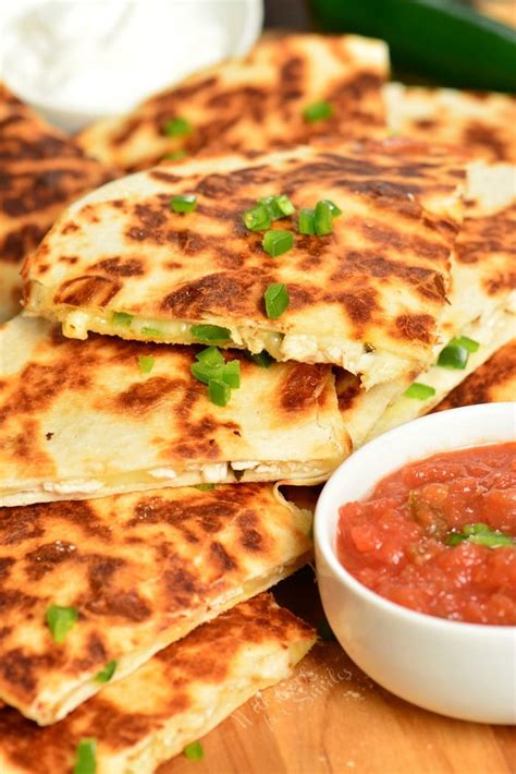 Chicken Quesadilla Recipe Easy / Grilled Chicken Quesadilla Recipe / If ...