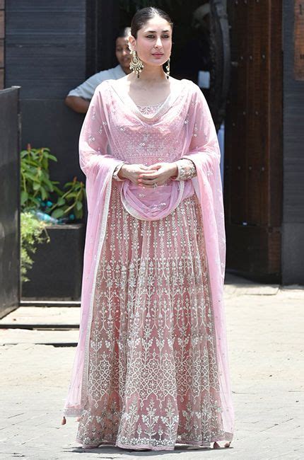 Kareena Kapoor Khan in a Stunning Pink Lehenga