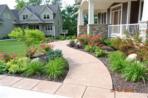 Front Door Without Sidewalk Landscaping Ideas — Randolph Indoor and ...