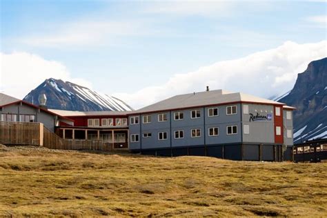 Hotels in Svalbard: Longyearbyen Accommodation for Any Budget