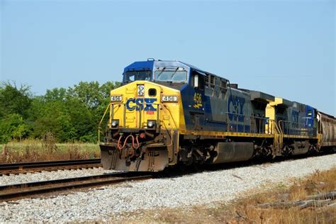 CSX Train Free Stock Photo - Public Domain Pictures