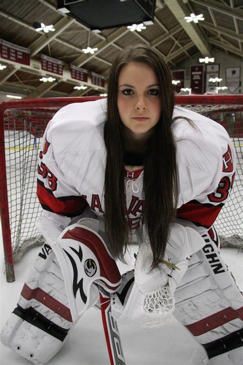 Bellamy, Maschmeyer Impress in Net for Women's Hockey | Sports | The Harvard Crimson