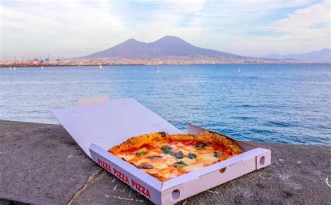 Napoli Pizza Village 2023 dal 16 al 25 giugno