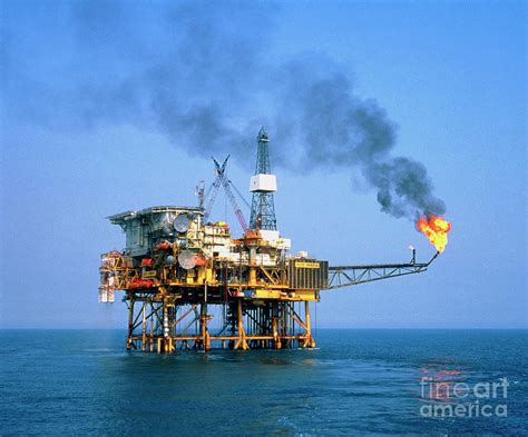 Oil Platform Photograph by Richard Folwell/science Photo Library