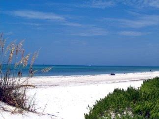 Lido Key Beach in Sarasota Florida is an easy to reach scenic escape.