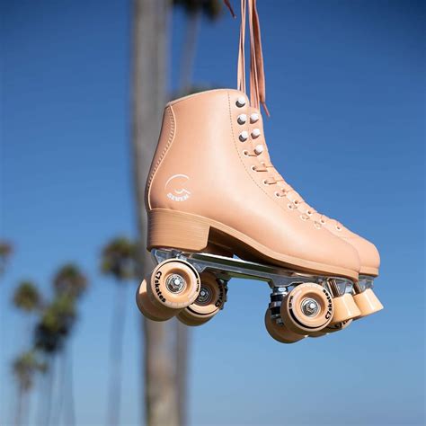 C Seven Cute Roller Skates | The Best Gifts For Instagram-Lovers | POPSUGAR Smart Living Photo 19