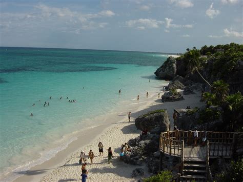 File:Tulum Beach-Mexico.JPG - Wikimedia Commons