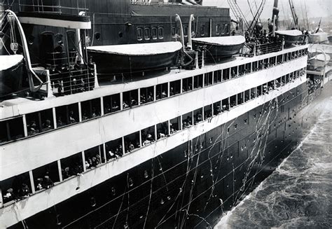 Cruise Ship History: UNITED STATES LINES SS WASHINGTON AND SS MANHATTAN – $127 One-Way – From ...