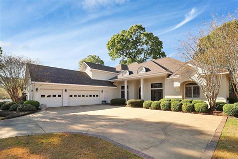 Homes for Sale near Wynlakes Blvd, Montgomery, AL | realtor.com®