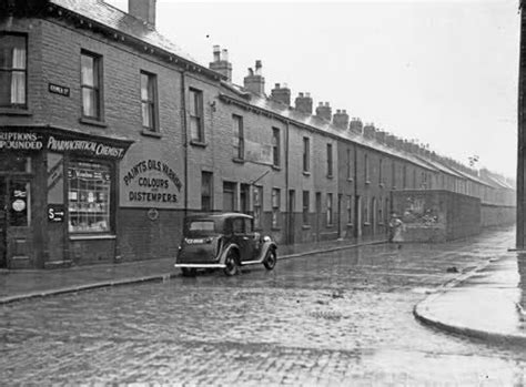 Old Belfast in Photographs | Belfast northern ireland, Belfast, British ...