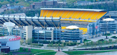 Pittsburgh Steelers install solar panels at Heinz Field | Stadia Magazine