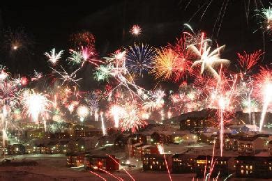 FESTIVALS, HOLIDAYS AND MAJOR EVENTS IN GREENLAND