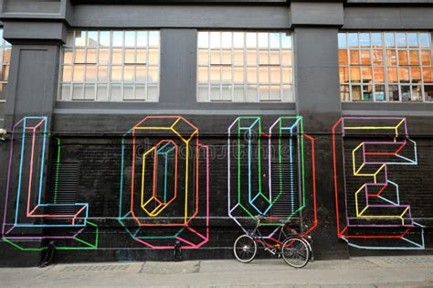 Love Graffiti on the Streets of Shoreditch, London , England Editorial ...