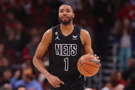 Mikal Bridges Stats, Salary, Net worth, Age, Height, Girlfriend ...