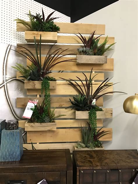 Wall Pallet Planter | Vertical wall planter pots, Vertical wall planters, Plant wall diy